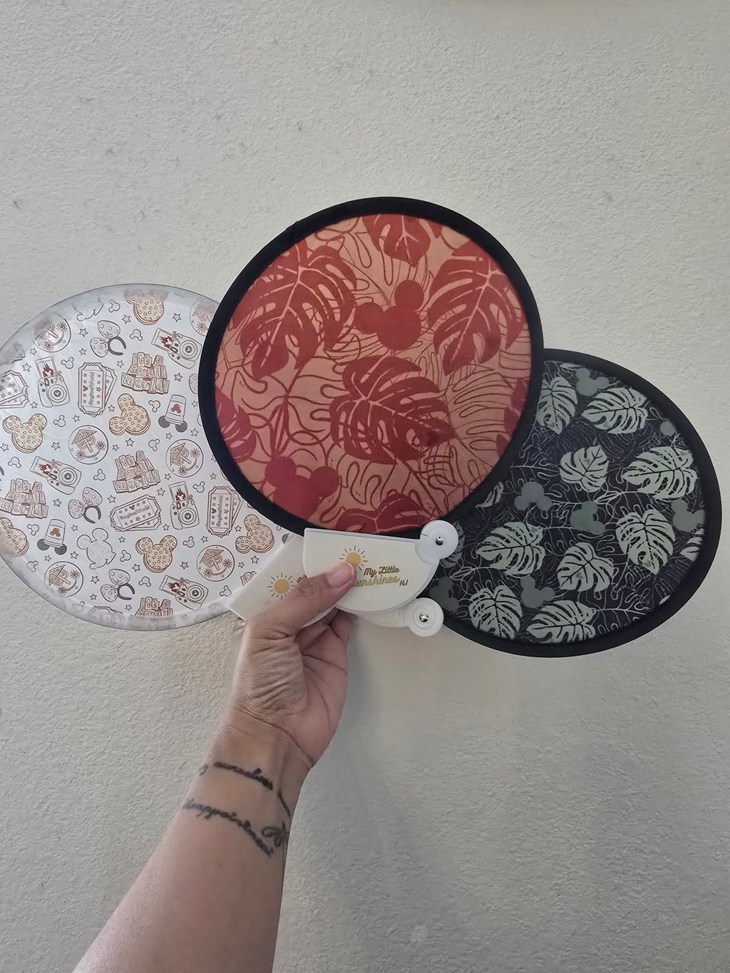 Holo Holo Collapsible Fan