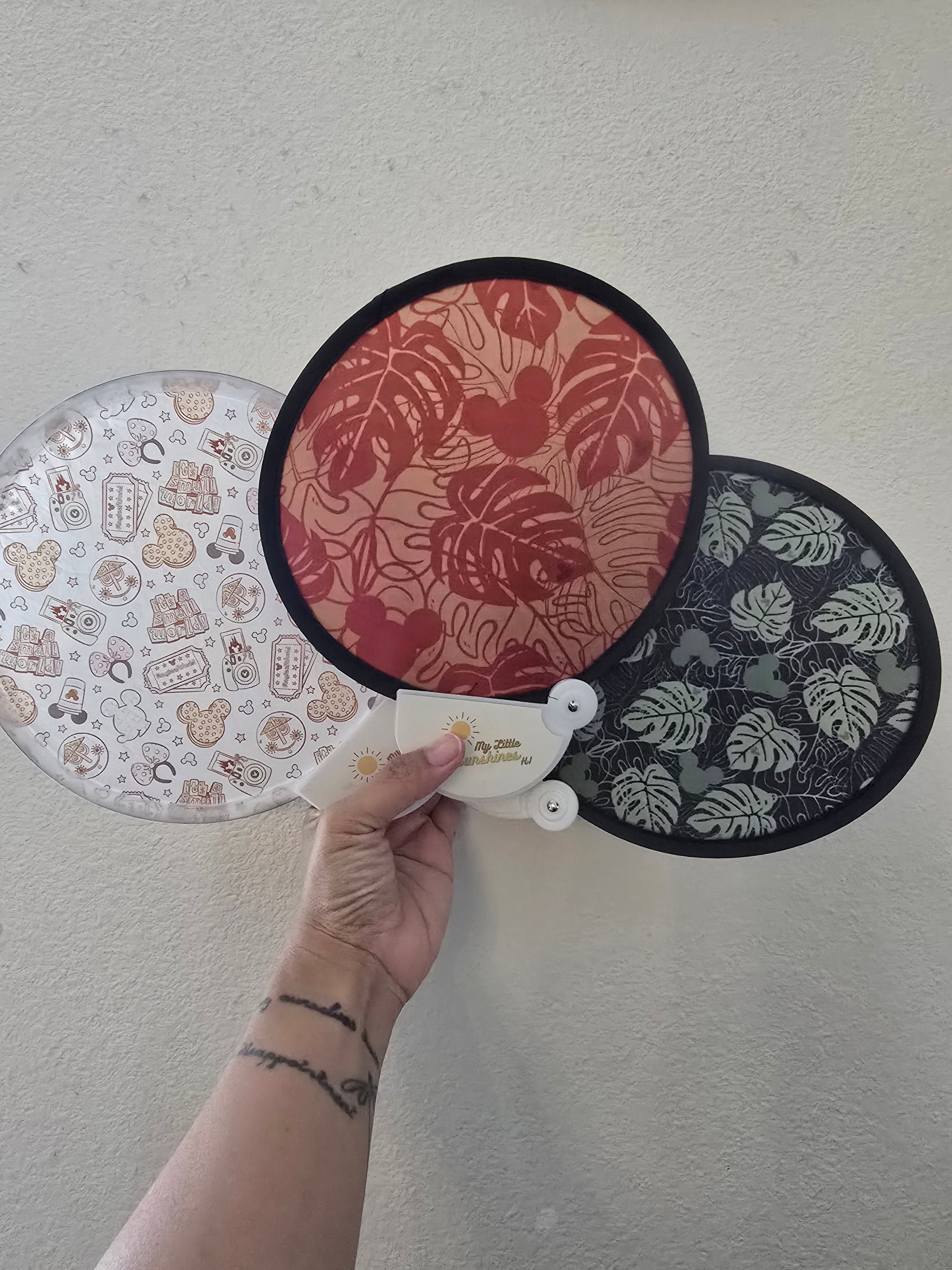 Holo Holo Collapsible Fan